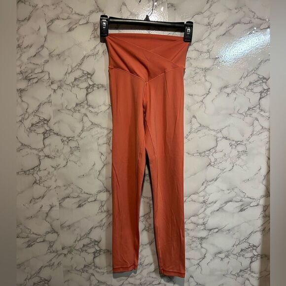 Aerie Coral Leggings - Picture 4 of 7